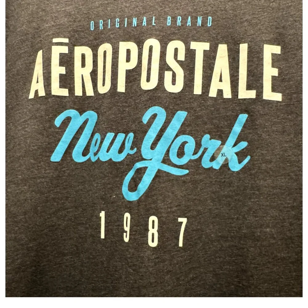 Aeropostale New York Gray T- Shirt Size XL - Picture 3 of 5